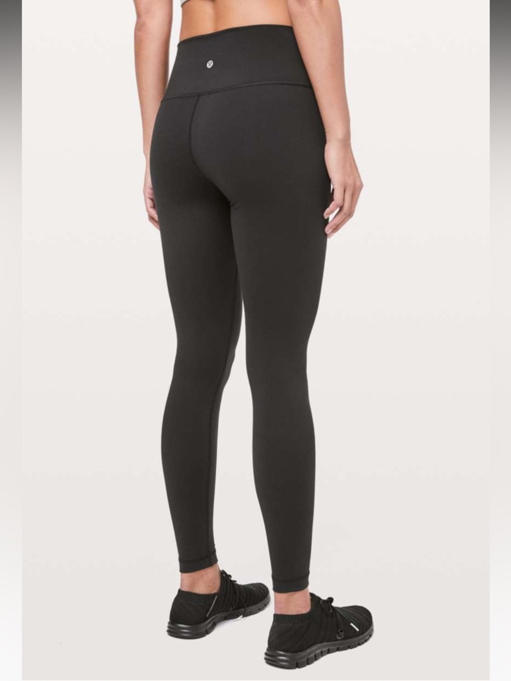LULULEMON High-Rise Wunder Under Black Pant Leggings Luon Fabric 25” Size 4 GUC
